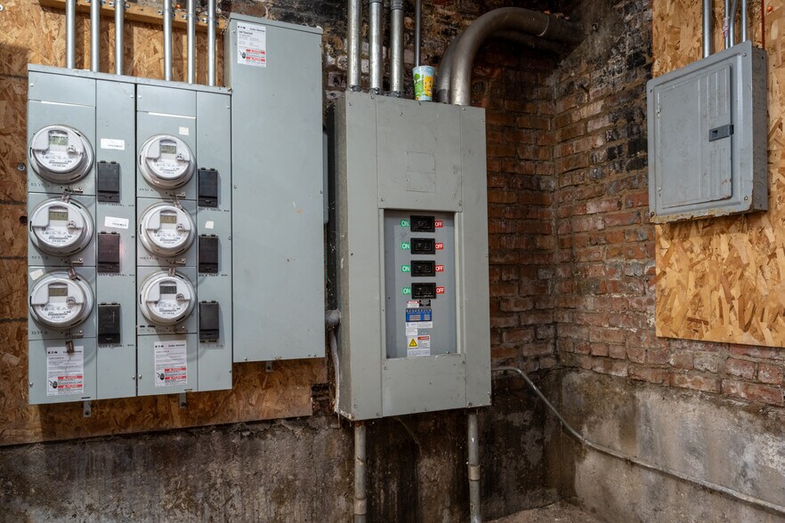 More Photos Of 5235-5245 S Drexel Ave, Chicago Apartments For Sale