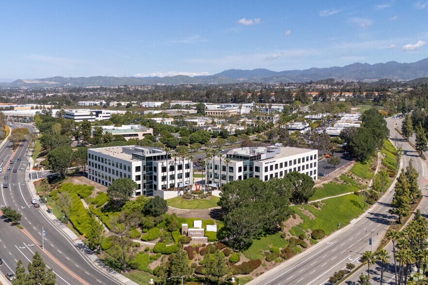 More Photos Of 25950 Acero, Mission Viejo Unknown For Lease