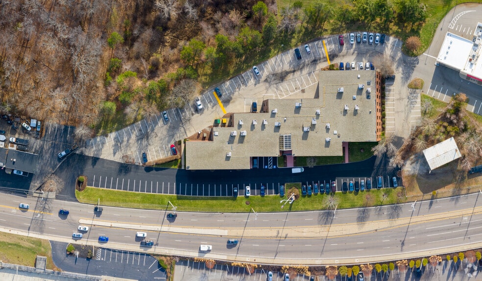 More Photos Of 350 Lincoln St, Hingham Unknown For Lease