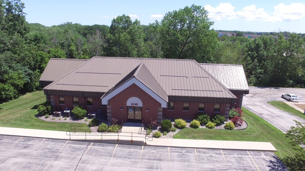 More Photos Of 2170 Velp Ave, Green Bay Storefront Retail Office For Sale