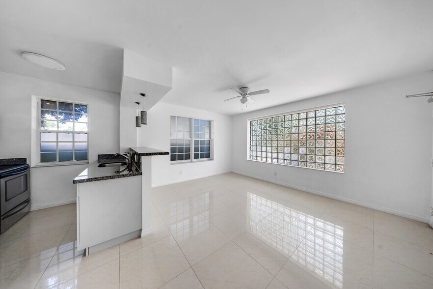 More Photos Of 236 NE 28th St, Miami Apartments For Sale