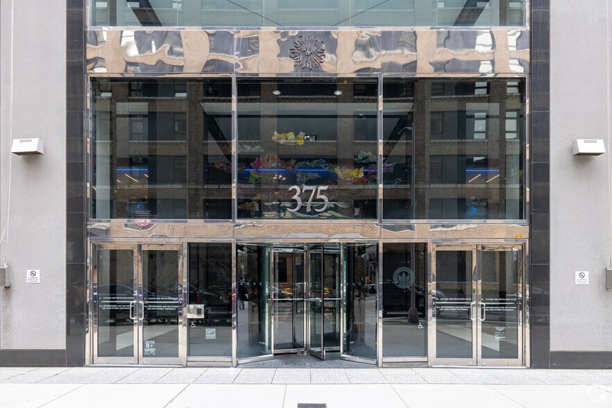 More Photos Of 375 Hudson St, New York Office For Lease