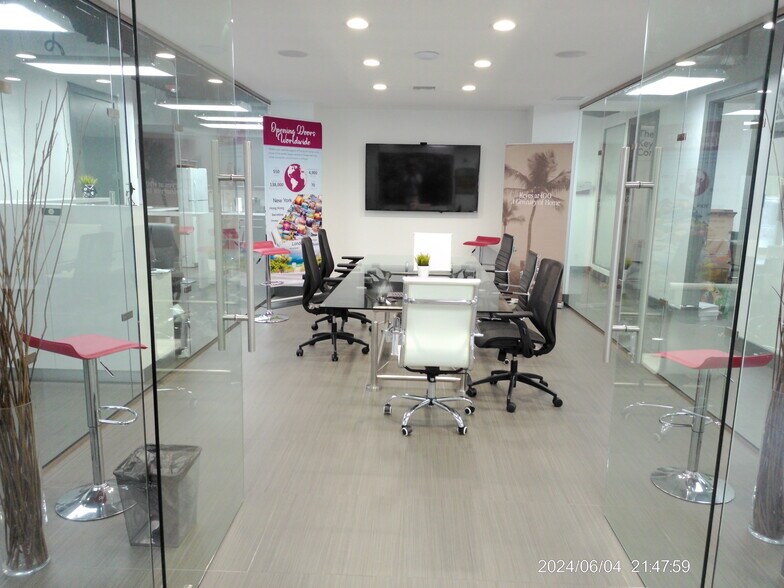 More Photos Of 200 W Palmetto Park Rd, Boca Raton Office For Lease