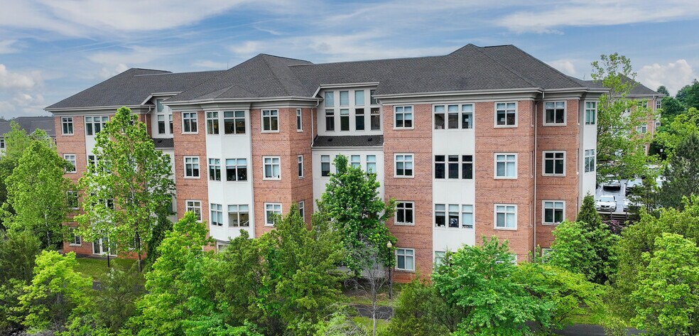 More Photos Of 46179 Westlake Dr, Sterling Office For Sale