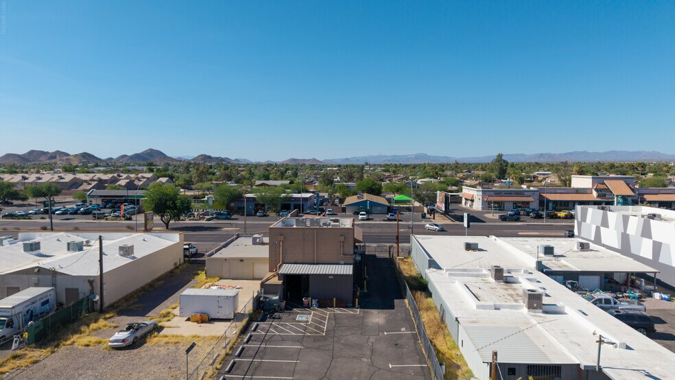 More Photos Of 2827 E Bell Rd, Phoenix Restaurant For Sale