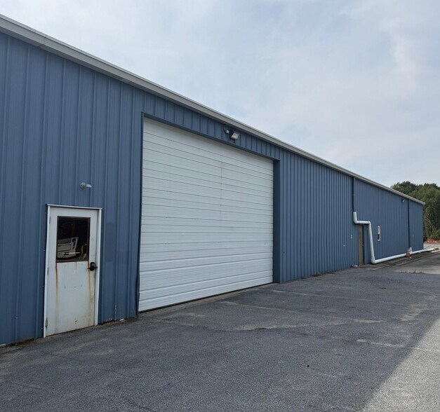 More Photos Of 8100 Seashore Hwy, Bridgeville Warehouse For Lease