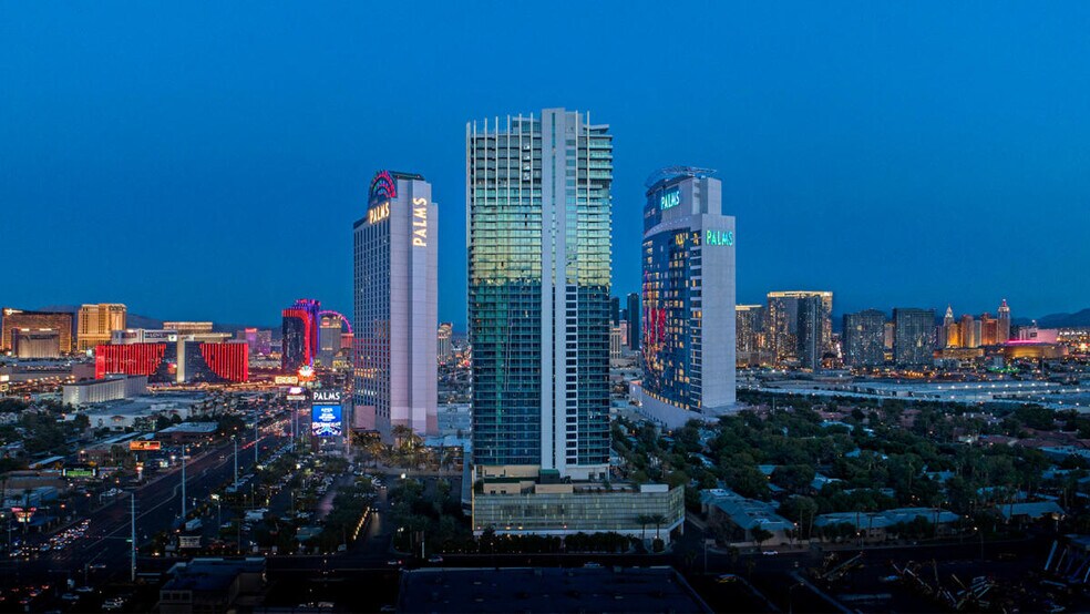 Primary Photo Of 4381 W Flamingo Rd, Las Vegas Hotel For Lease