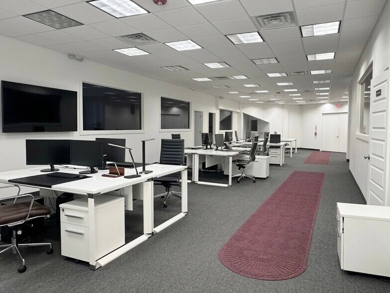 More Photos Of 801 Palisade Ave, Fort Lee Freestanding For Sale