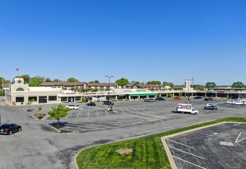 More Photos Of 2101 W Broadway Ave, Columbia General Retail For Lease