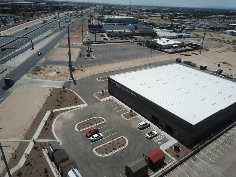 More Photos Of 8736 Gateway Blvd E, El Paso General Retail For Lease