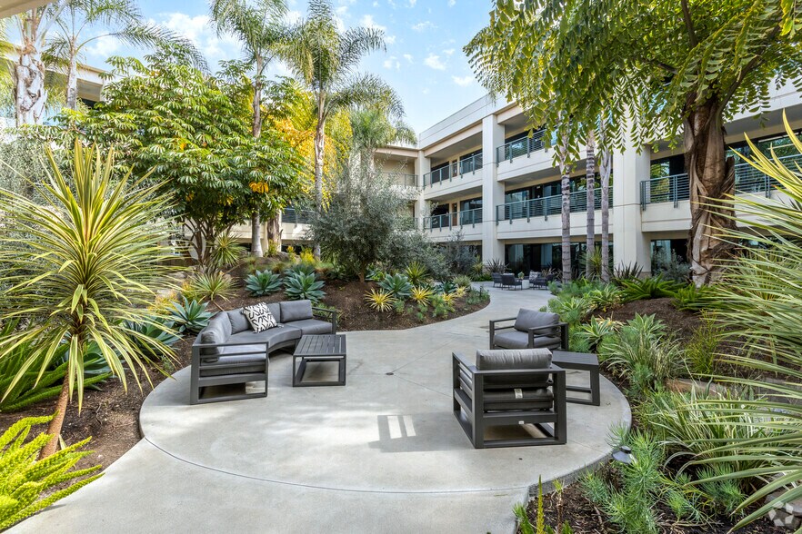 More Photos Of 2888 Loker Ave E, Carlsbad Office For Lease