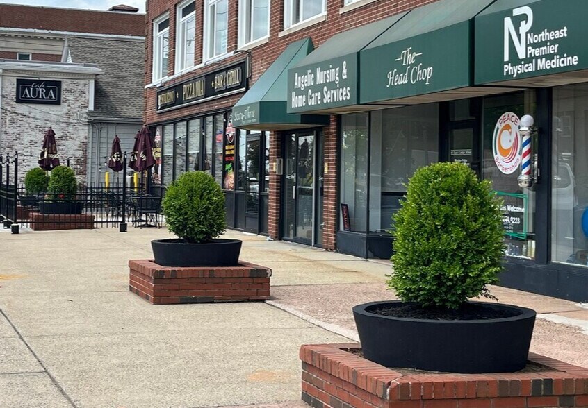 More Photos Of 55-71 E Center St, Manchester Office For Lease