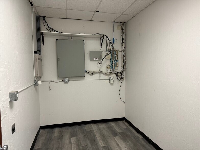 More Photos Of 2230 Will Wool Dr, San Jose Warehouse For Lease