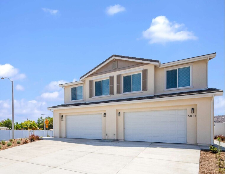 More Photos Of 5824 Persepolis Ct, Riverside Multifamily For Sale