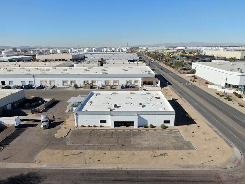 Primary Photo Of 236 N 48th Ave, Phoenix Warehouse For Lease