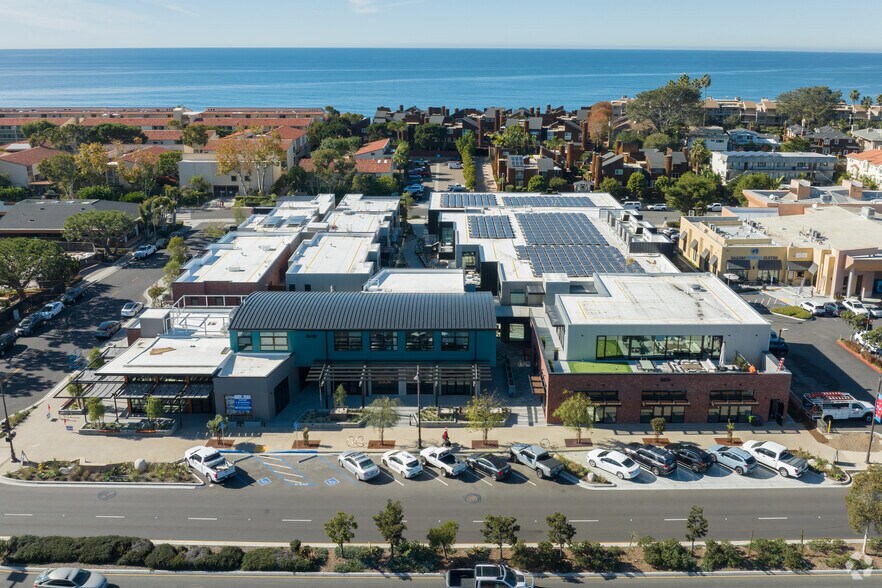 More Photos Of 329 S Highway 101, Solana Beach Apartments For Lease