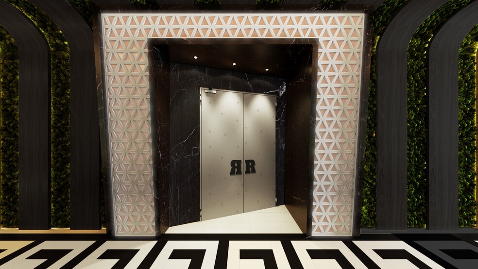 More Photos Of 323 23rd St, Miami Beach Bar For Sale