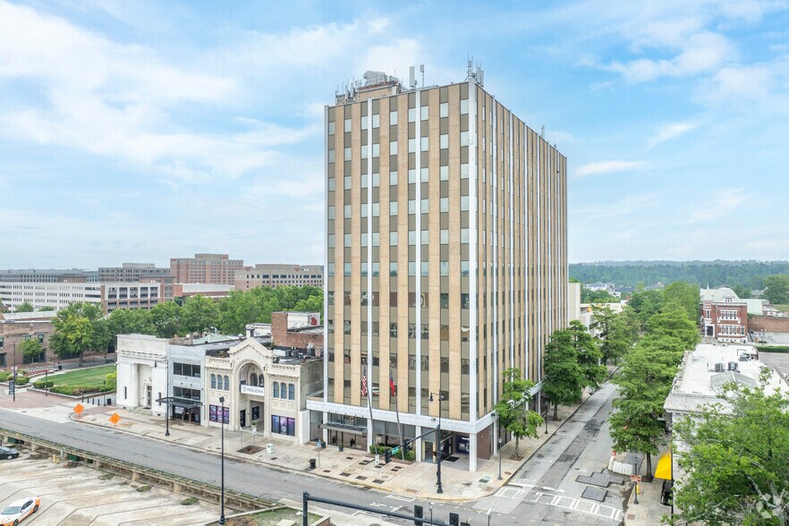 Primary Photo Of 801 Broad St, Augusta Office For Lease