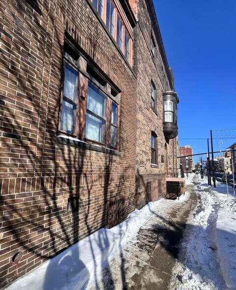 More Photos Of 204 Lancaster St, Albany Storefront Retail Residential For Sale