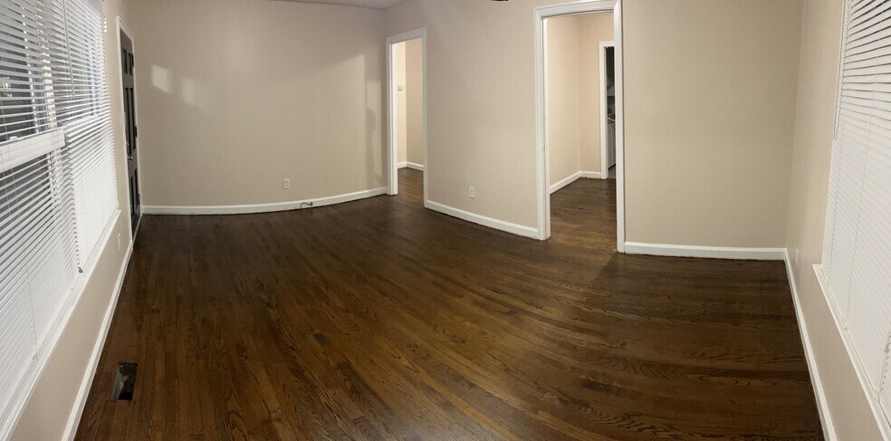 More Photos Of 2007 Wake Forest Rd, Raleigh Storefront Retail Office For Lease