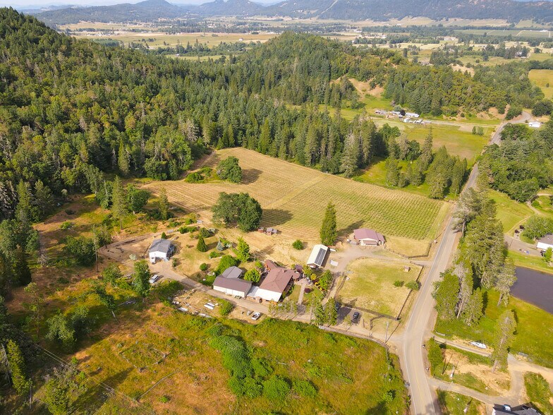 More Photos Of 1329 Larson Rd, Roseburg Winery Vineyard For Sale