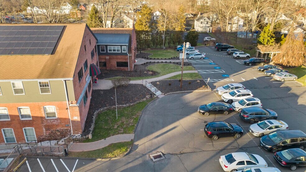 More Photos Of 51 N Main St, Southington Office For Lease