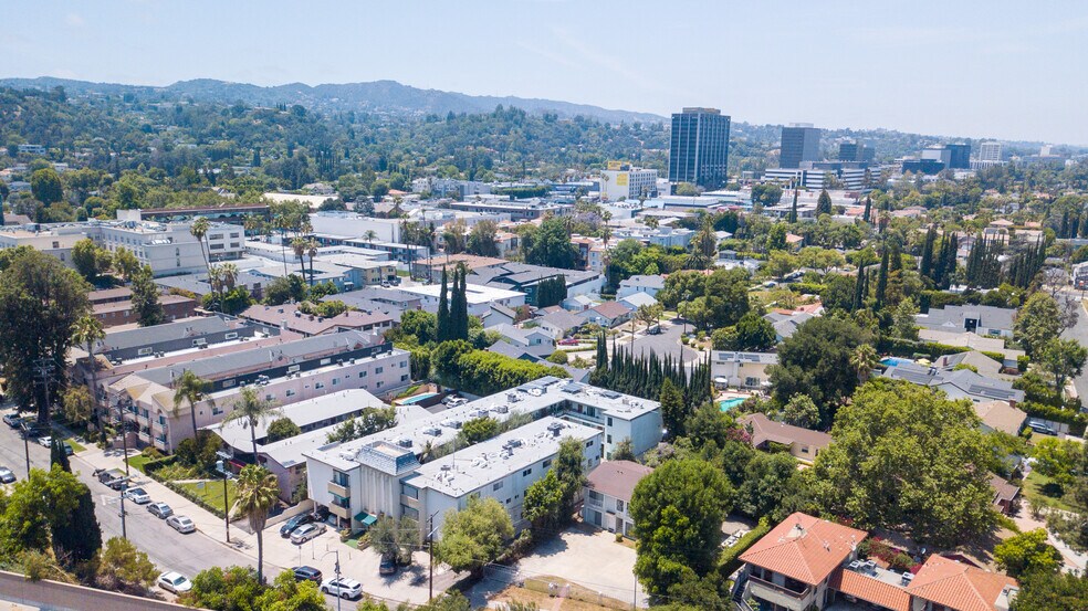 More Photos Of 4747 Orion Ave, Sherman Oaks Multifamily For Sale
