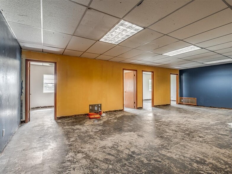 More Photos Of 2000 N Spencer Rd, Oklahoma City Religious Facility For Sale