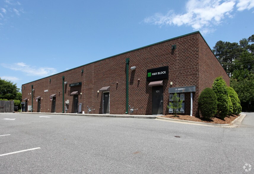 More Photos Of 9113 Leesville Rd, Raleigh General Retail For Lease