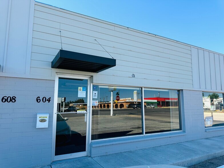 More Photos Of 600-608-640 Fry Blvd, Sierra Vista Unknown For Lease