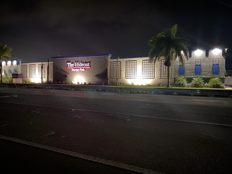 More Photos Of 195 Basik Dr, Naples Warehouse For Sale