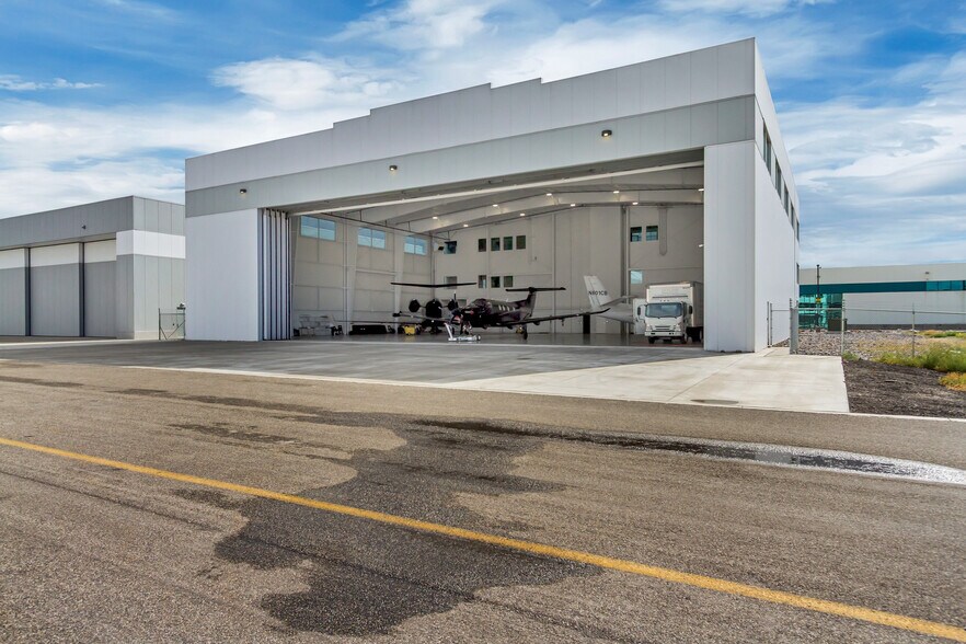 More Photos Of 3278 W 1150 S, Provo Office For Sale