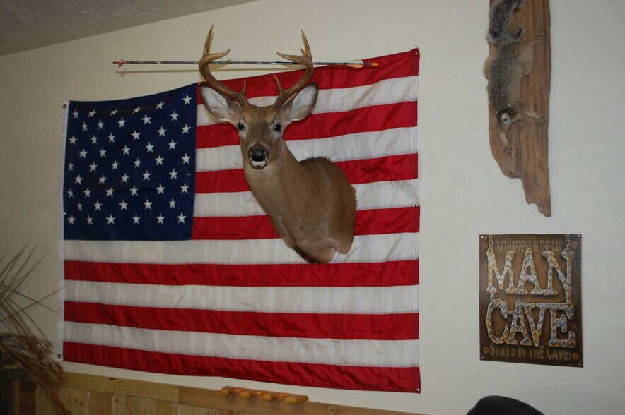 More Photos Of 18811 SE 243rd St, Hawthorne Specialty For Sale