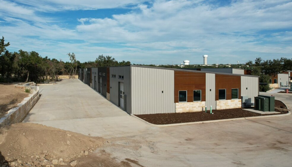 More Photos Of 12800 Anderson Mill Rd, Cedar Park Light Manufacturing For Lease