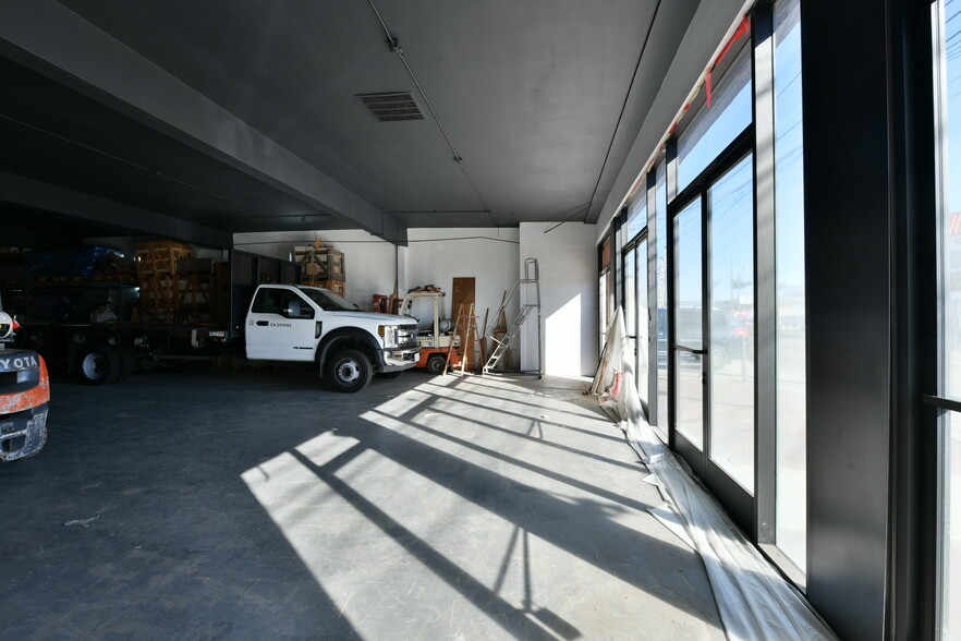 More Photos Of 4443 Lennox Blvd, Inglewood General Retail For Lease