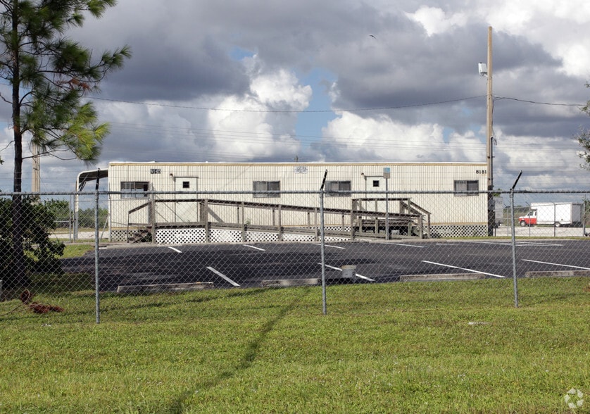More Photos Of 8181 Mainline Pky, Fort Myers Office For Lease