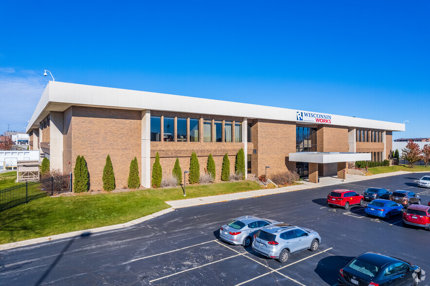 Primary Photo Of 7800 W Brown Deer Rd, Milwaukee Office For Lease