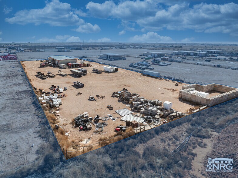 More Photos Of 9519 E CR 97, Midland Warehouse For Lease