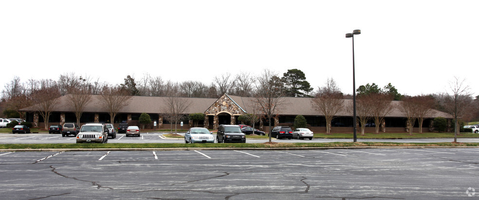 Primary Photo Of 4194 Mendenhall Oaks Pky, High Point Office For Lease