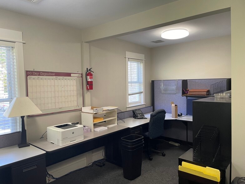 More Photos Of 720 W Hargett St, Raleigh Office For Lease