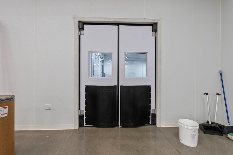 More Photos Of 620 US Highway 27 N, Cynthiana Industrial For Lease