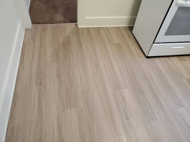 More Photos Of 1440-1444 E 4th St, Long Beach Storefront Retail Residential For Sale