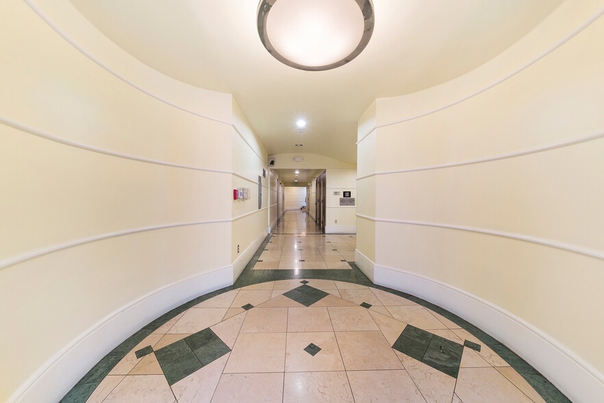 More Photos Of 1210-1212 Market St, San Francisco Office For Lease
