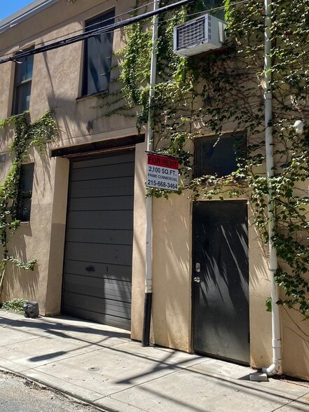 Primary Photo Of 1333 Lee St, Philadelphia General Retail For Lease