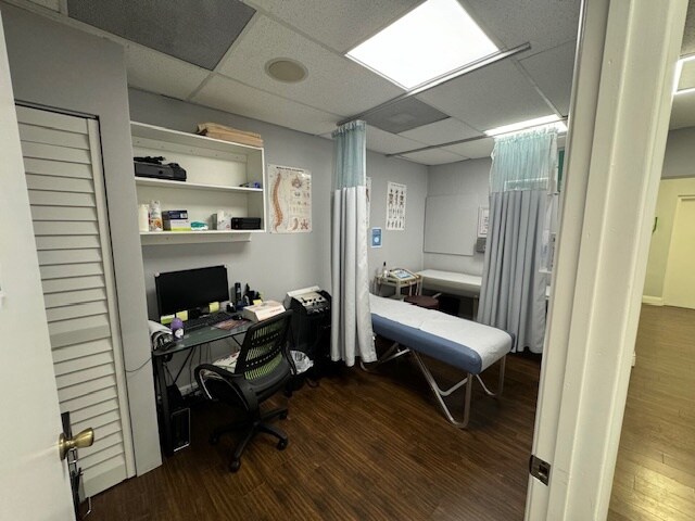 More Photos Of 1222 Nw 29th St, Miami Medical For Sale