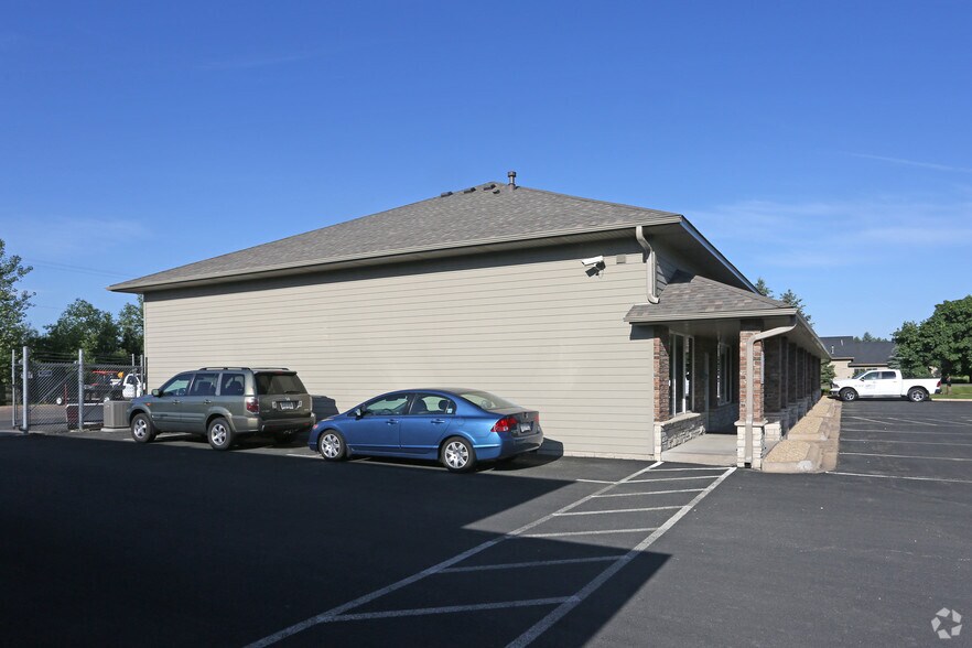 More Photos Of 2360 County Road J E, White Bear Township Light Manufacturing For Lease