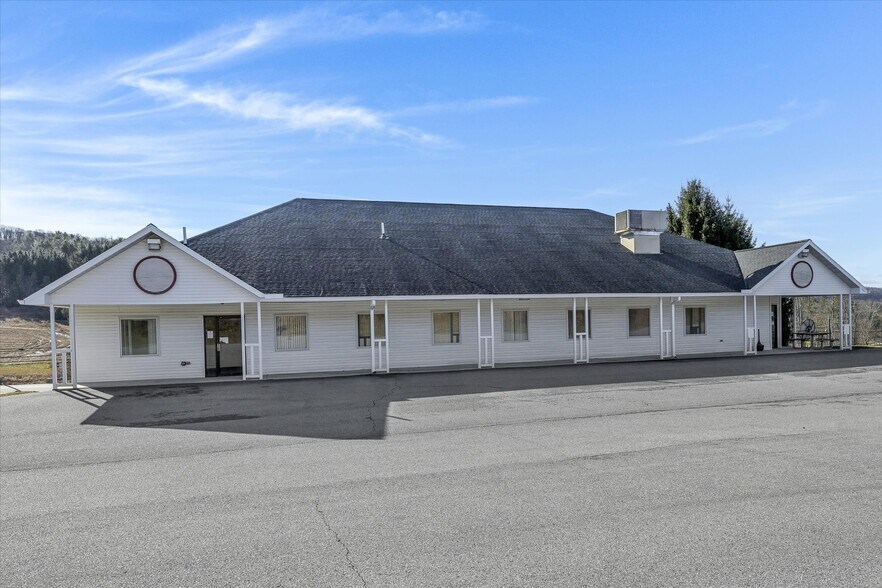 More Photos Of 200 Pine Brook Pl, Orwigsburg Medical For Lease