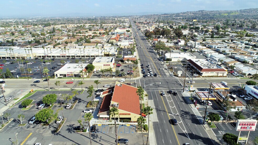 More Photos Of 892 N Tustin St, Orange Bank For Sale