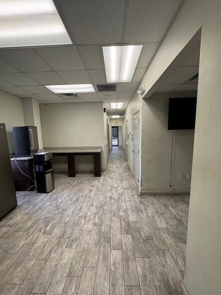 More Photos Of 5909 Anno Ave, Orlando Auto Repair For Sale