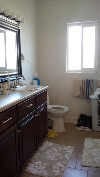 More Photos Of 475 N San Jacinto St, Hemet Hotel For Sale